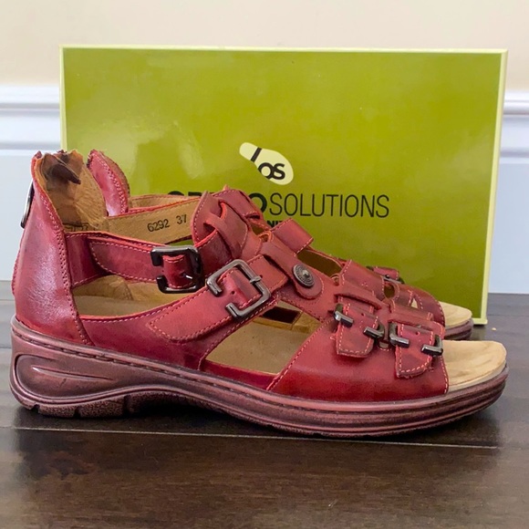 Ortho Solutions by Hans Leibniz Leather Sandals - Wine Red.  Size: 37 - Picture 2 of 6